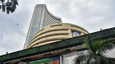 NIFTY >> NSE Nifty Live,Sensex Nifty,Nifty Stocks,NSE Market .